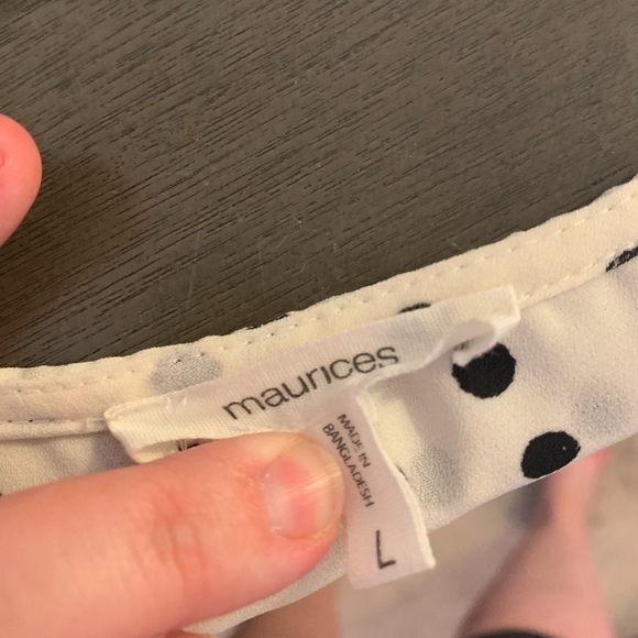 Maurices Button Down Dotted Tank Top Size L - Picture 6 of 9